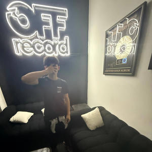 Aesthetic (feat. AP) (Explicit)