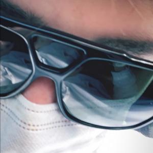 mimomento (Explicit)