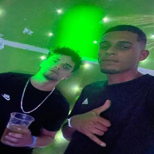 REUNIÃO DOS FORAGIDOS 001 (feat. DJ FP DA ANTENA|Explicit)