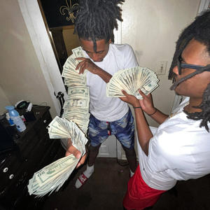 Man With the plan (feat. 6ixAjaay) (Explicit)