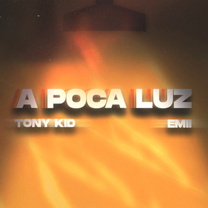 A Poca Luz (Explicit)