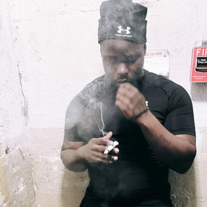 Killas Surround Me (Explicit)