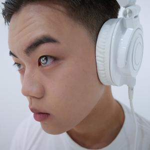 White Noise (백색소음)