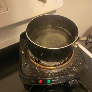 Chicken (feat. Pooman) (Explicit)