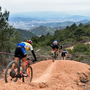 大美中国 骑迹无限