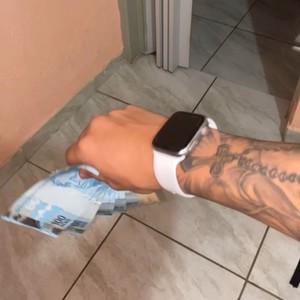 Smartwatch (Explicit)