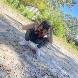 Pushin Pain (Explicit)