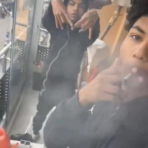 02Castle02SQDSybau (feat. Le4) (Explicit)