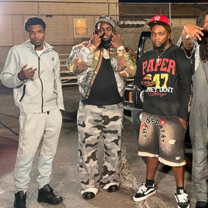 WHO RUN IT (feat. MEEZY & Gen5) (Explicit)