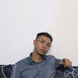 为什么不去买辆小摩托 (伴奏)