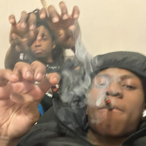 Mile5 - Greentip (feat. 1Omertaquay) (Explicit)