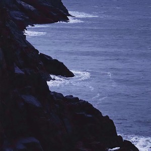 Louder than bombs X In The Frozen (Paw)