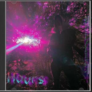 ROUND TRIP (feat. Jossah) (Explicit)