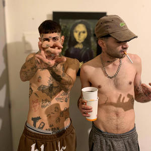 PALO (feat. yungcrevm) (Explicit)