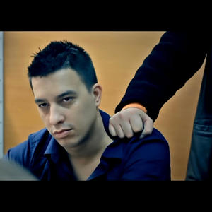 SUNT IN INCHISOARE (feat. Dani Mocanu)