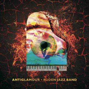 Mad sunrise (feat. Vitaly Golovnev, Azat Bayazitov, Anton Davidyants & Adel Sabiryanov)