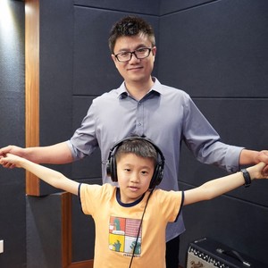 唱首颂歌献给党 (伴奏)