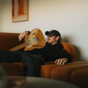 Married to the music (Explicit)