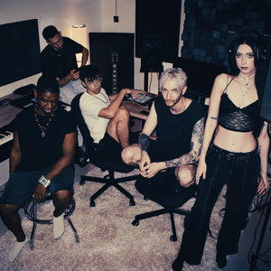 BAD ENERGY (feat. Johnny K. Palmer, CARI, WimmR, Realecta & Székely Tamás) (Explicit)