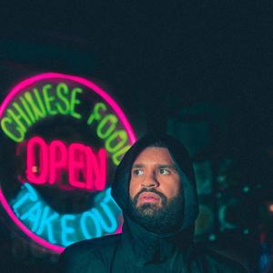 Disguise(feat. Noél Scales) (Explicit)