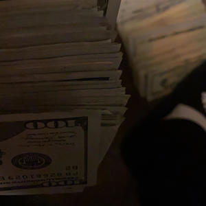 On the floor (feat. Mac Tae) (Explicit)