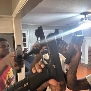 HONEST (feat. Head Muney) (Explicit)