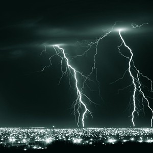 Danger(feat. Avilés & Zias) (Explicit)