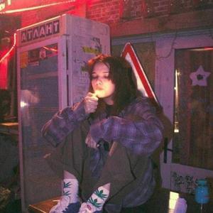 see in me (feat. petrolmancig) (Explicit)