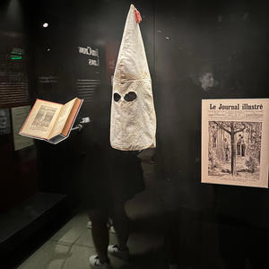 breadaholic - dust him (Explicit)