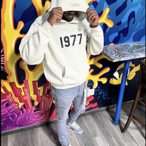 Feel It In The Air (Explicit)