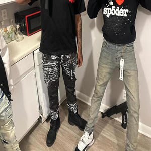 Stunnin like my momma (feat. Showstopperk3) (Explicit)