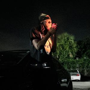 In the rain (Explicit)