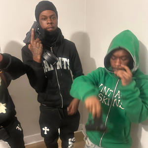 Aint Pushing No Peace (feat. Jun3bug) (Explicit)