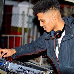 uMlungu Dlal'isXhosa