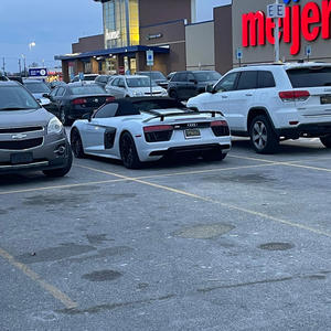 Hoes (feat. YGN Mack) (Explicit)