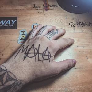 Mala(feat. Aless & Splitmonkey)