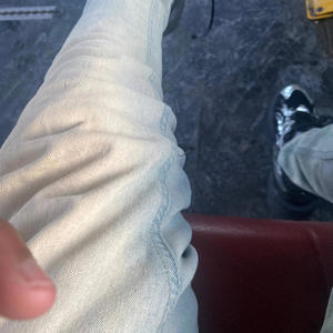 make her twerk (Explicit)