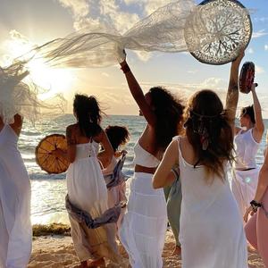 Calling in the Goddesses (feat. Nectar De Estrellas)