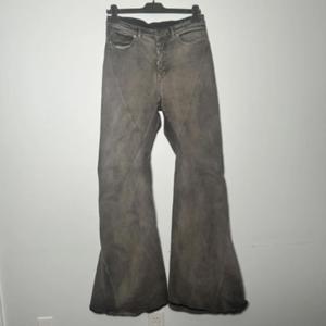 新牛仔布 (Explicit)