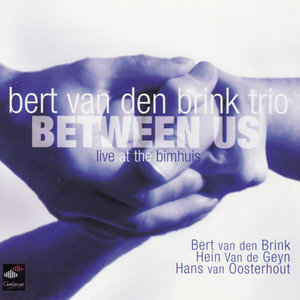 Between U: Live at the Bimhuis