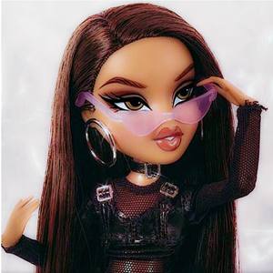 Fashion Queen (Explicit)