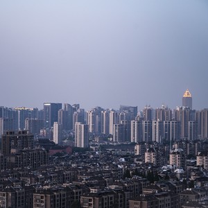 那个城市 (伴奏)