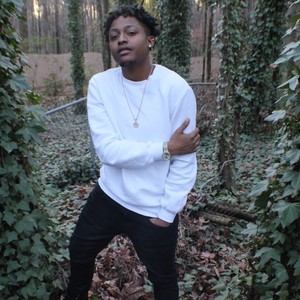 Pose 2 Be (Explicit)