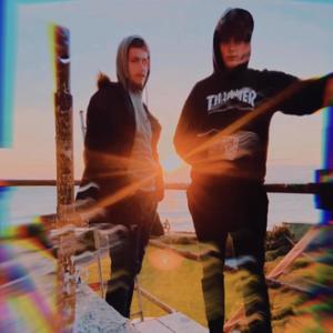 play pretend (Explicit)