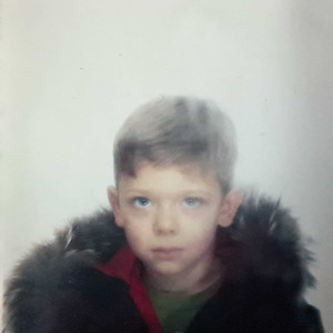 distrarmi (Explicit)