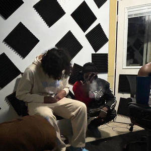 Reminiscing (feat. Onestopsmack) (Explicit)