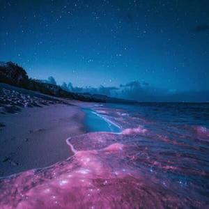 glow 4 (feat. Majora, JustRepcak & Vita)