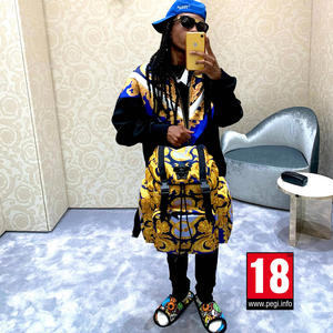 VERSACE ADDICTION (feat. Donearl, ROB MALLY, Parkervs* & Frazerforevr) (Explicit)