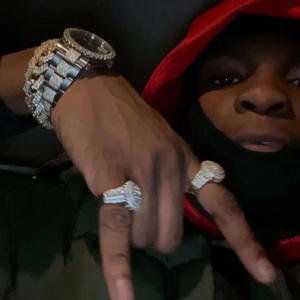Gold Digger (feat. Say Drilly) (Explicit)