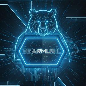 EN LA PISTA (feat. BELTIEROZ, ALLIAMS GUEVARA, DAVID CAM, VITUCHOX, BEYKEL, YENDER MSC, L-JFF, Lee Calderon, FranKcith0 Rap, Niño el king, HGK & Dan Tk) (REMIX|Explicit)